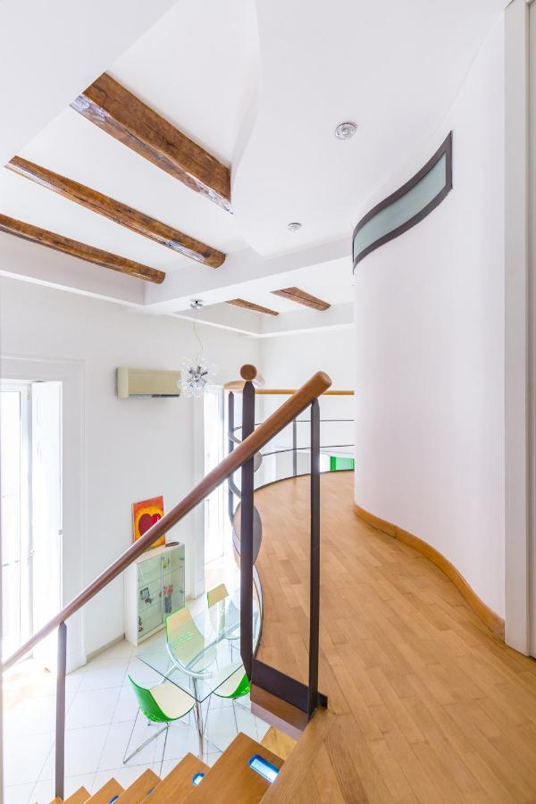 Design & Studio Duplex At National Museum Napoli Dış mekan fotoğraf