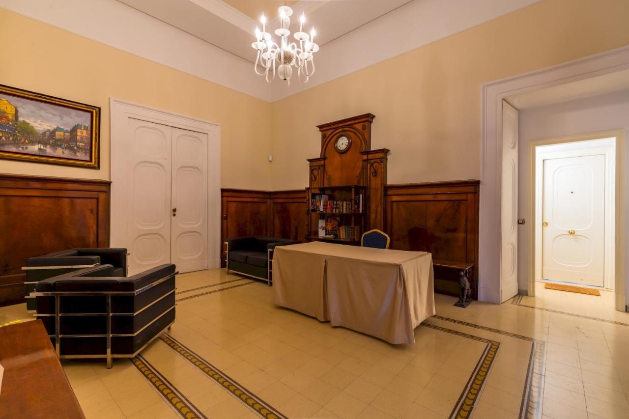 Design & Studio Duplex At National Museum Napoli Dış mekan fotoğraf